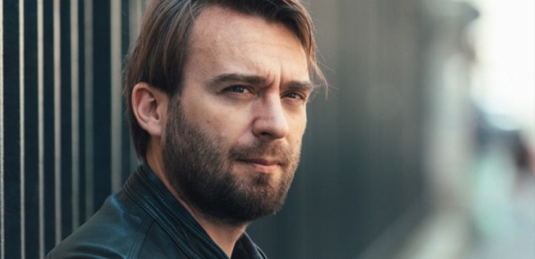 laurent obertone parti de la france